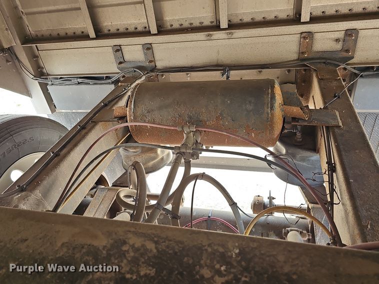 image for item DQ8692 2017 Timpte Super Hopper grain trailer