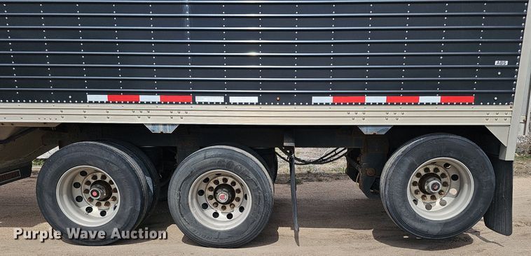 image for item DQ8692 2017 Timpte Super Hopper grain trailer