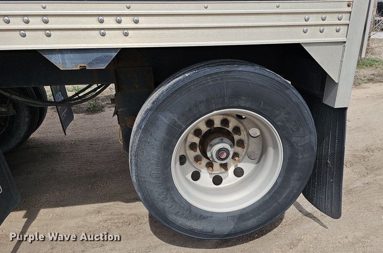 image for item DQ8692 2017 Timpte Super Hopper grain trailer