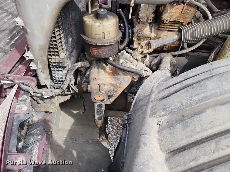 image for item DQ8693 1999 Freightliner Century Class semi truck