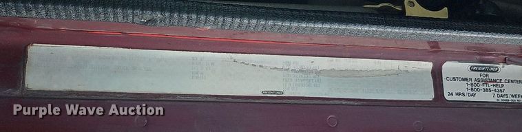 image for item DQ8693 1999 Freightliner Century Class semi truck