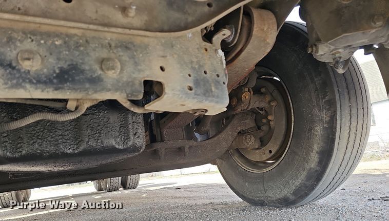 image for item DQ8694 2015 Freightliner Cascadia 125 semi truck