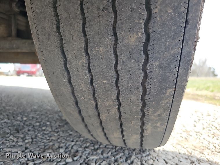 image for item DQ8694 2015 Freightliner Cascadia 125 semi truck