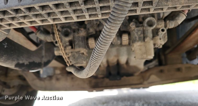 image for item DQ8695 2007 Freightliner Columbia semi truck