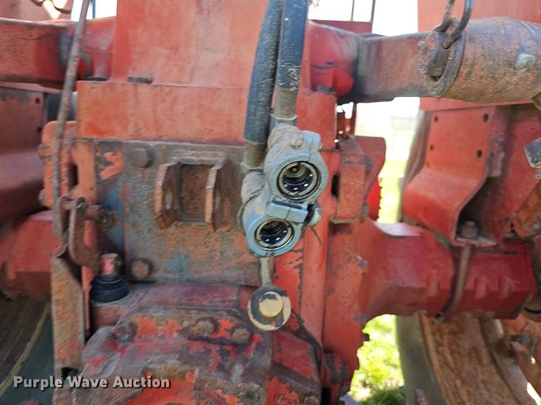image for item DQ8700 Farmall F 806D tractor