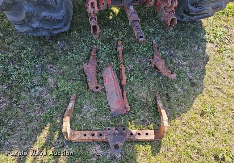 image for item DQ8700 Farmall F 806D tractor