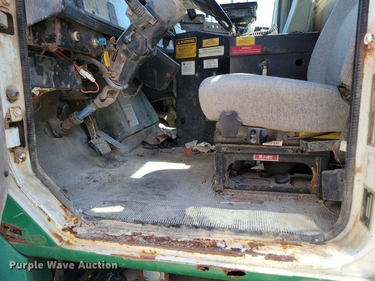 image for item DR7907 1997 International 2554 spreader truck