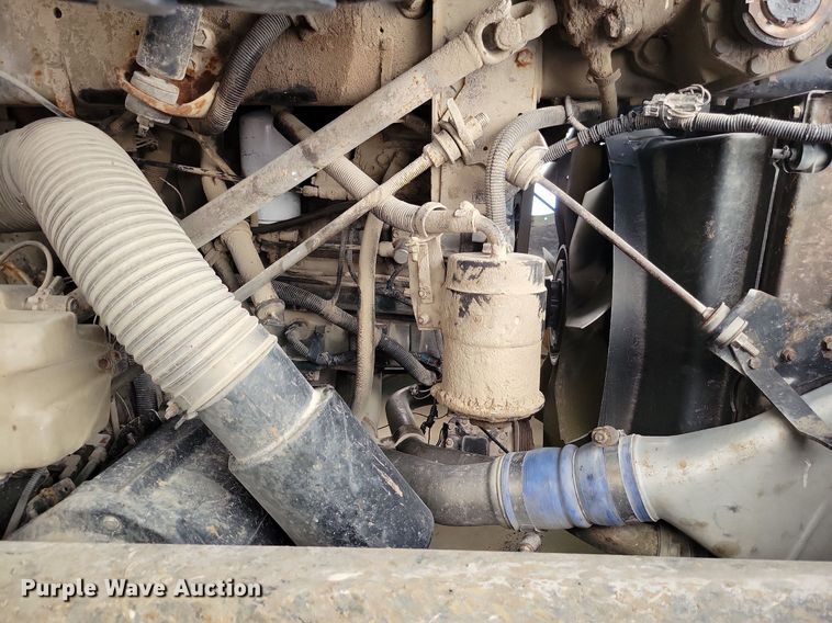 image for item DR7907 1997 International 2554 spreader truck