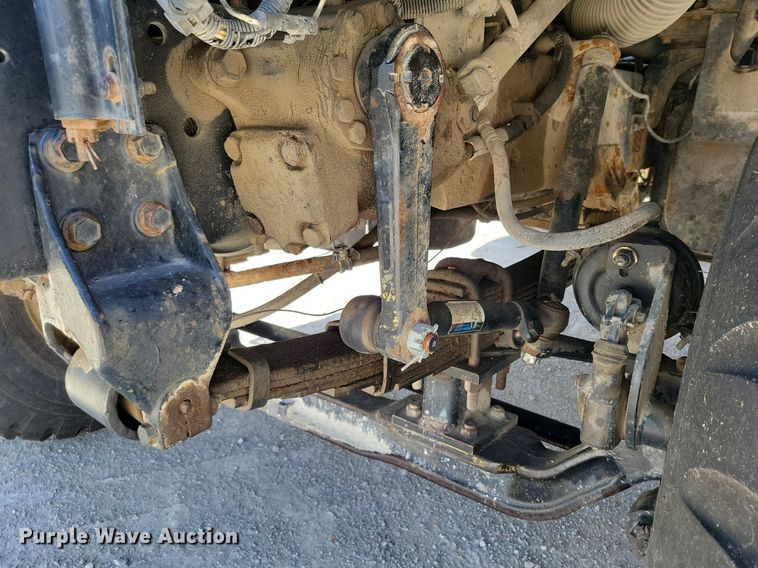 image for item DR7907 1997 International 2554 spreader truck