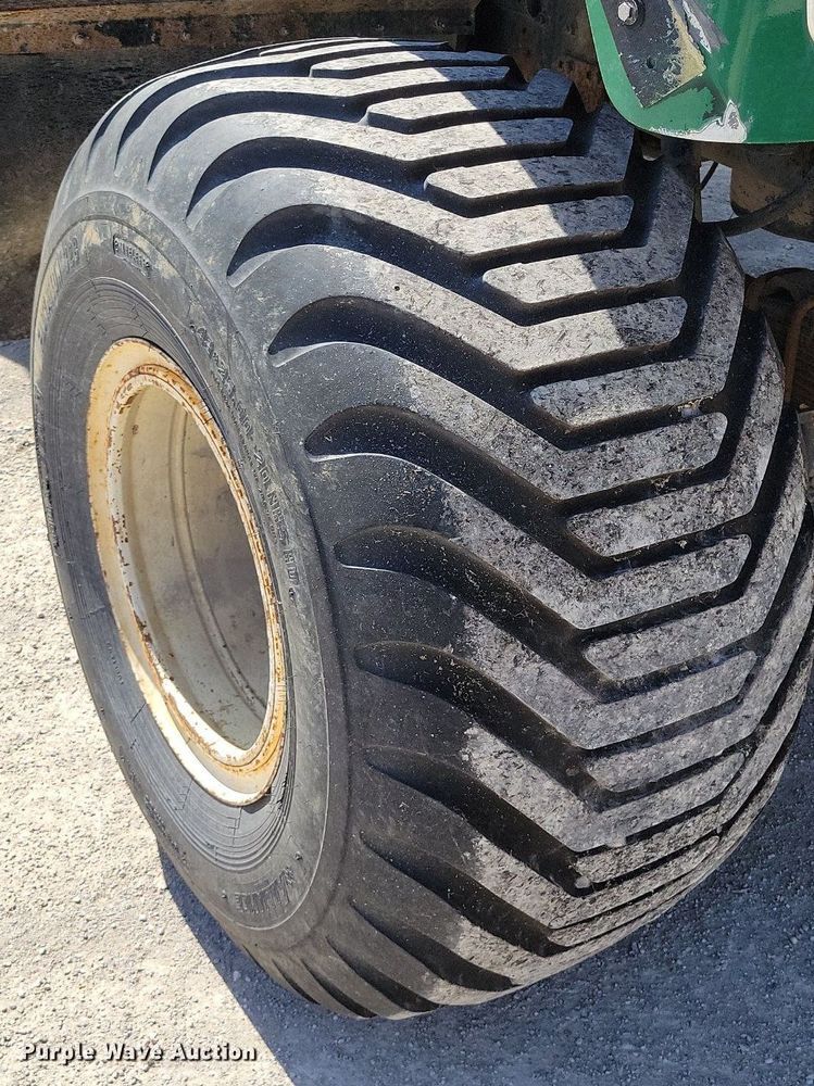 image for item DR7907 1997 International 2554 spreader truck