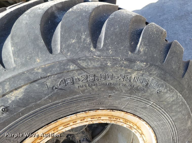 image for item DR7907 1997 International 2554 spreader truck