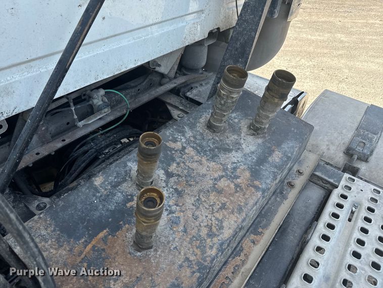 image for item DR7908 2016 Volvo VN semi truck