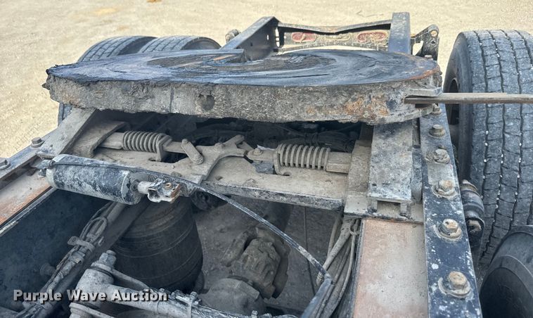 image for item DR7908 2016 Volvo VN semi truck