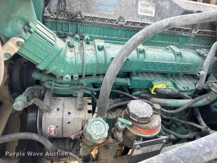 image for item DR7908 2016 Volvo VN semi truck