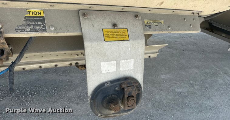 image for item DR7909 2008 Timpte grain trailer