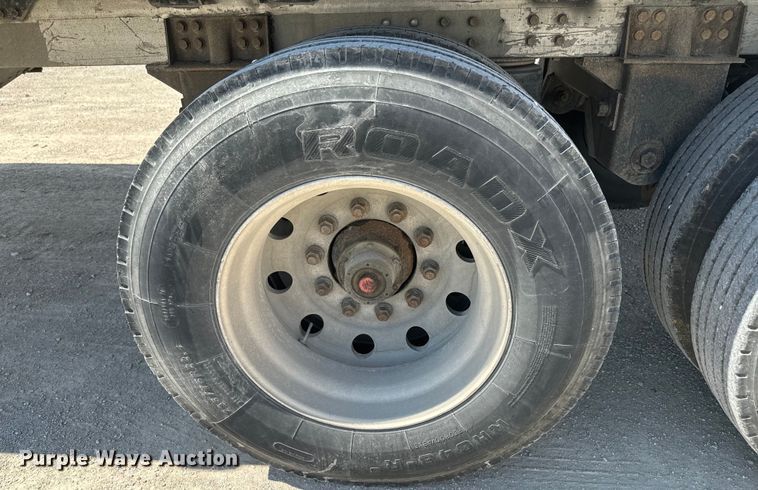 image for item DR7909 2008 Timpte grain trailer