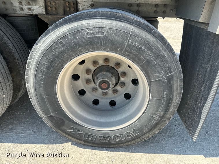 image for item DR7909 2008 Timpte grain trailer