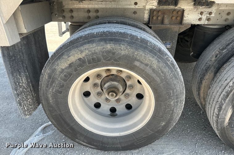 image for item DR7909 2008 Timpte grain trailer