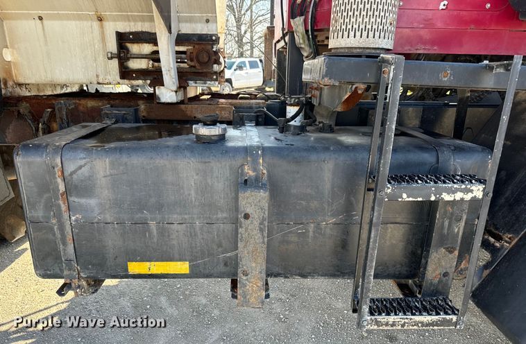 image for item DR7911 Case IH FLX4300 spreader