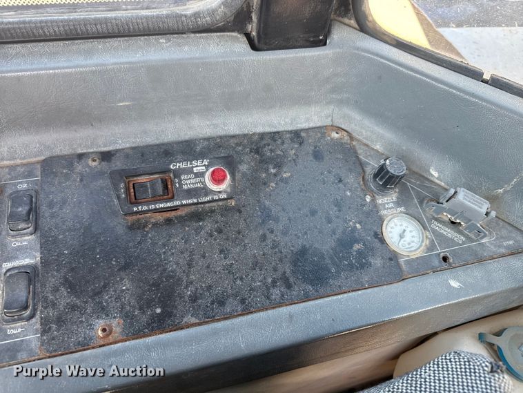 image for item DR7911 Case IH FLX4300 spreader