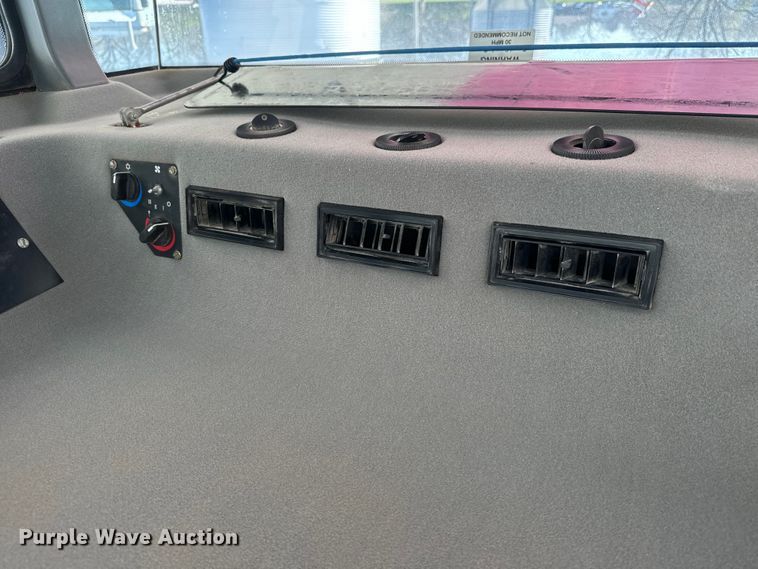 image for item DR7911 Case IH FLX4300 spreader