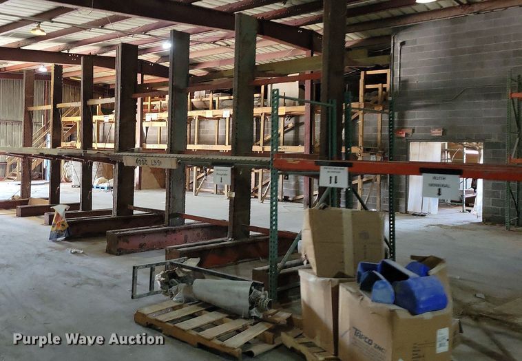 image for item DR7915 Pallet racking