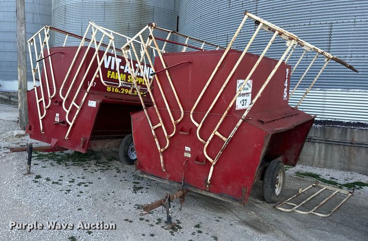 image for item DR7918 (2) Feed Train Gray Fox 145 creep feeders