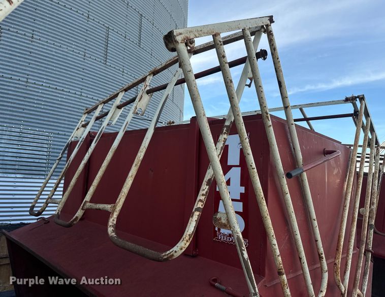 image for item DR7918 (2) Feed Train Gray Fox 145 creep feeders