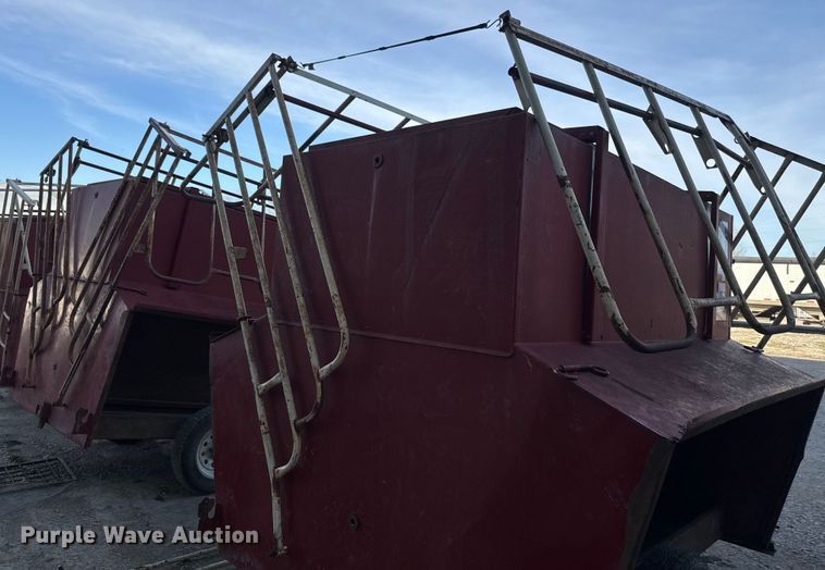 image for item DR7918 (2) Feed Train Gray Fox 145 creep feeders