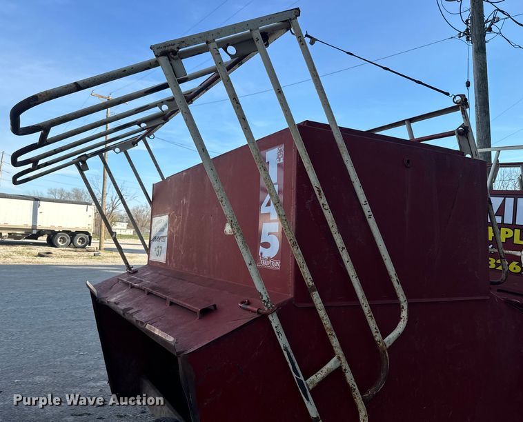 image for item DR7918 (2) Feed Train Gray Fox 145 creep feeders