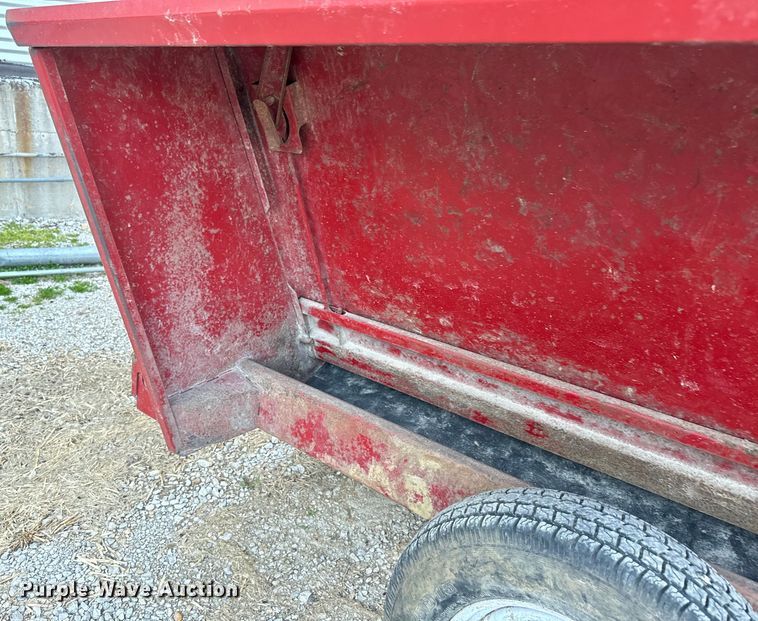 image for item DR7918 (2) Feed Train Gray Fox 145 creep feeders