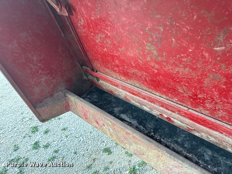 image for item DR7918 (2) Feed Train Gray Fox 145 creep feeders