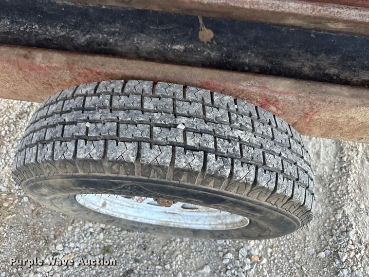 image for item DR7918 (2) Feed Train Gray Fox 145 creep feeders