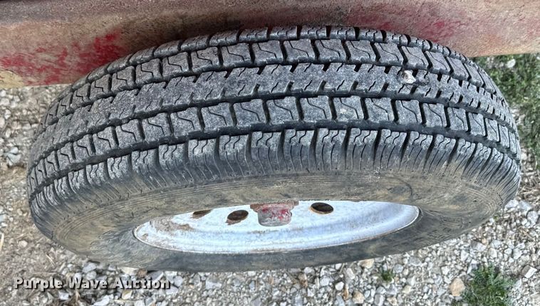 image for item DR7918 (2) Feed Train Gray Fox 145 creep feeders