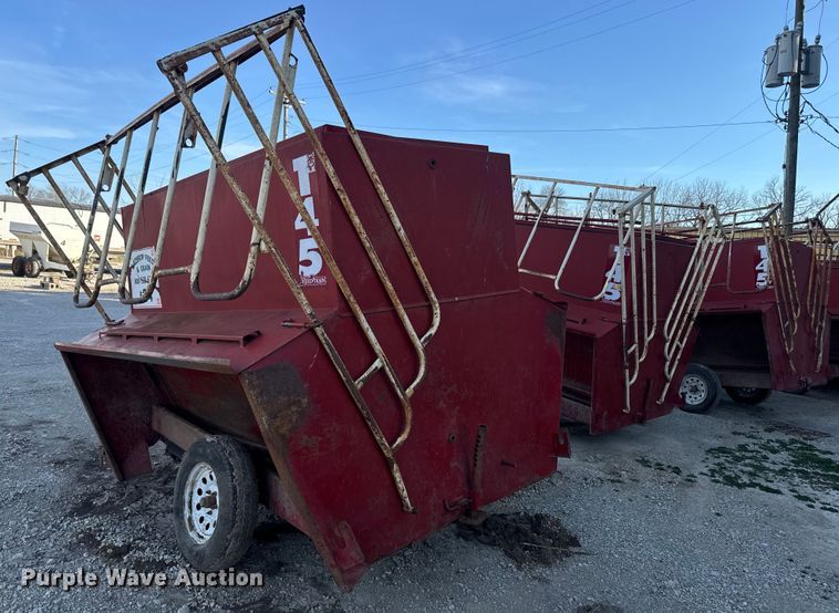 image for item DR7919 (3) Feed Train Gray Fox 145 creep feeders