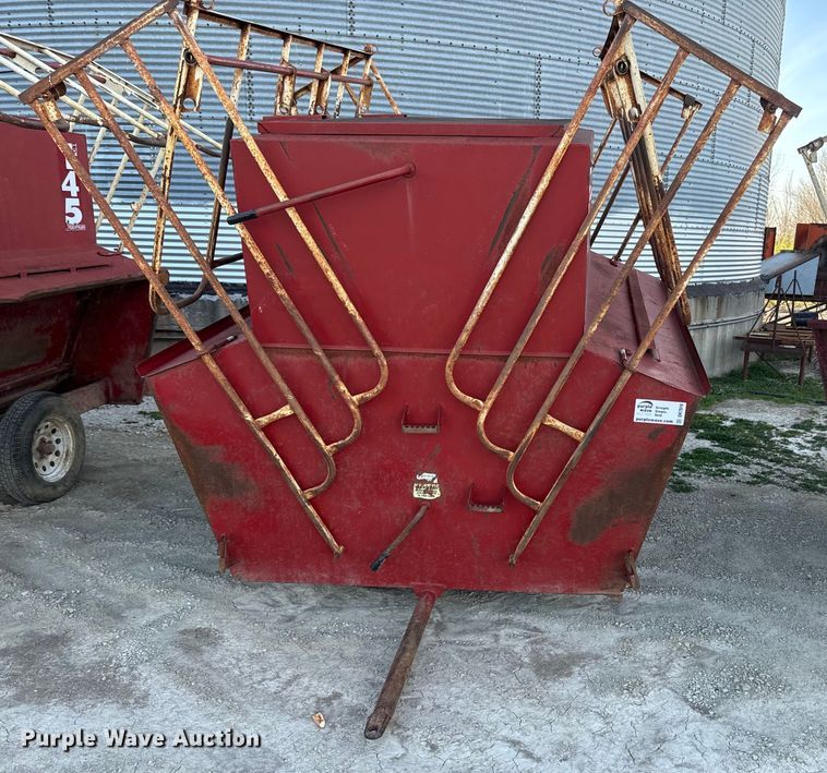 image for item DR7919 (3) Feed Train Gray Fox 145 creep feeders