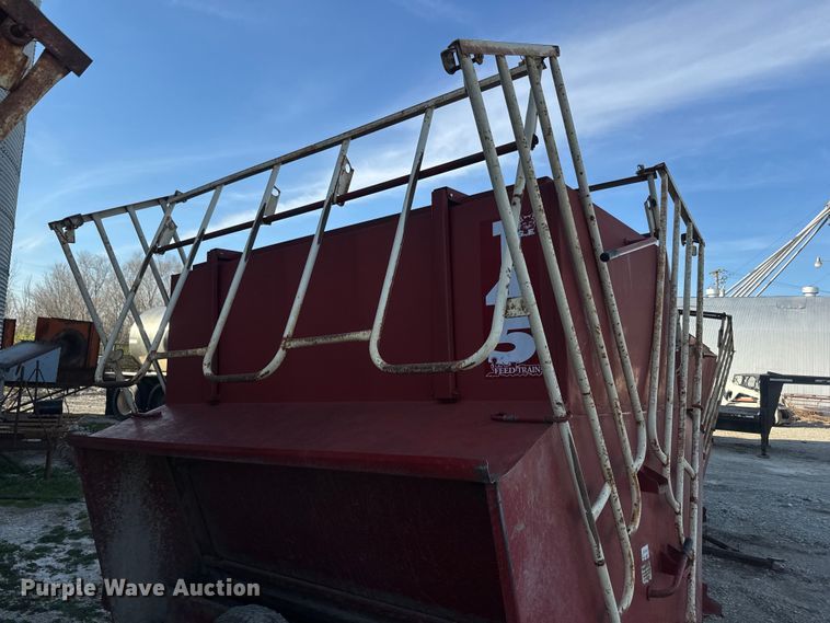 image for item DR7919 (3) Feed Train Gray Fox 145 creep feeders