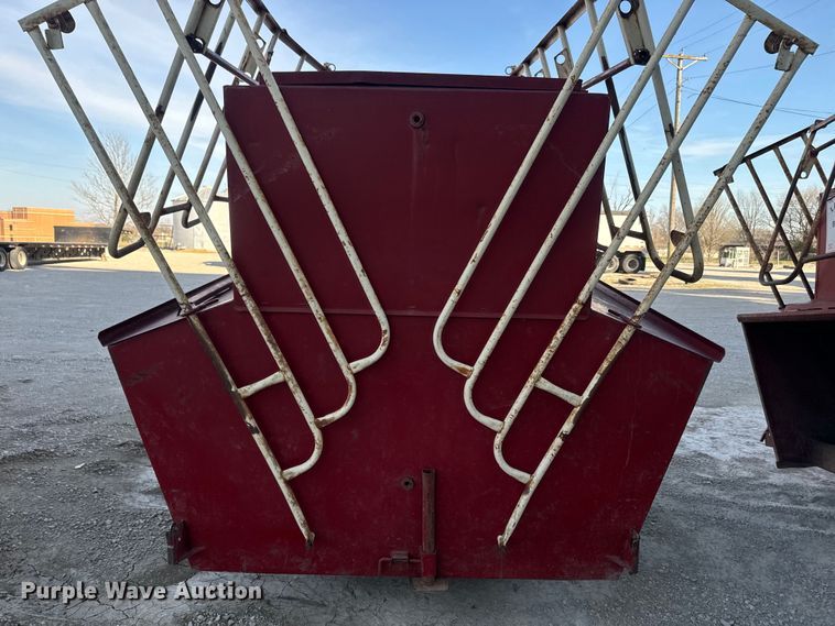 image for item DR7919 (3) Feed Train Gray Fox 145 creep feeders