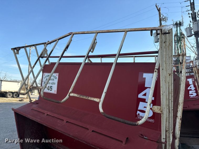 image for item DR7919 (3) Feed Train Gray Fox 145 creep feeders