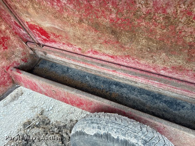 image for item DR7919 (3) Feed Train Gray Fox 145 creep feeders