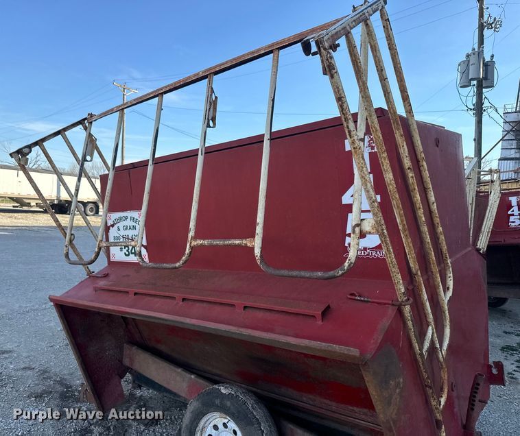 image for item DR7919 (3) Feed Train Gray Fox 145 creep feeders