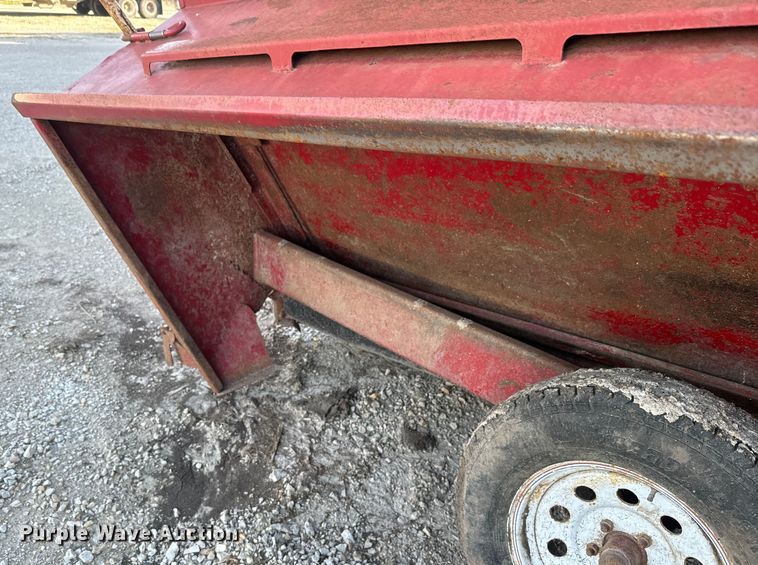 image for item DR7919 (3) Feed Train Gray Fox 145 creep feeders