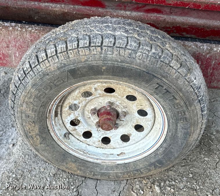 image for item DR7919 (3) Feed Train Gray Fox 145 creep feeders