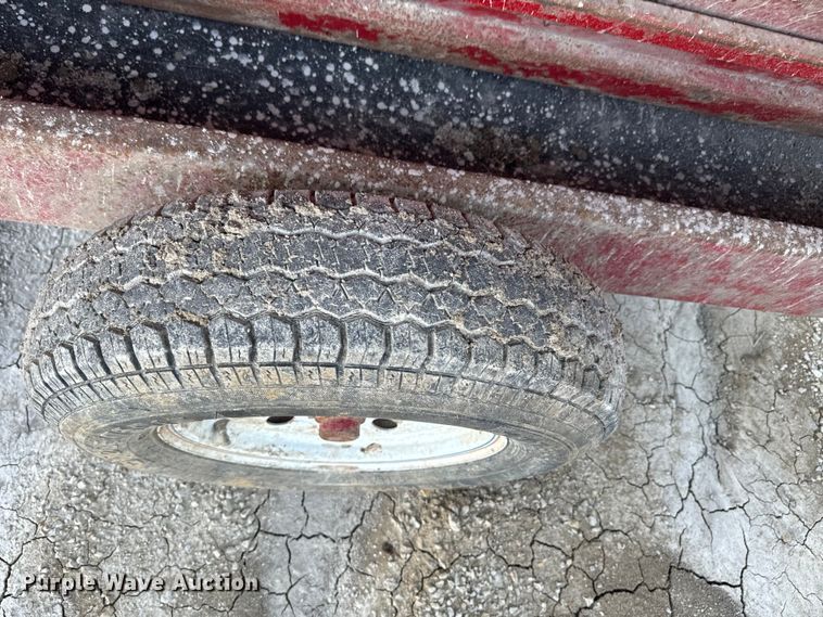 image for item DR7919 (3) Feed Train Gray Fox 145 creep feeders