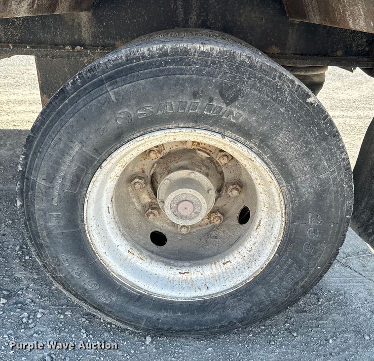 image for item DR7921 1996 Talbert T3SDW-140K-FC-T drop deck equipment trailer