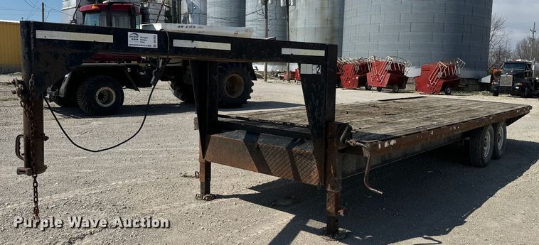 image for item DR7922 2004 Shop built equipment trailer