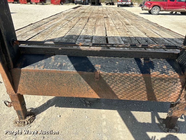 image for item DR7922 2004 Shop built equipment trailer