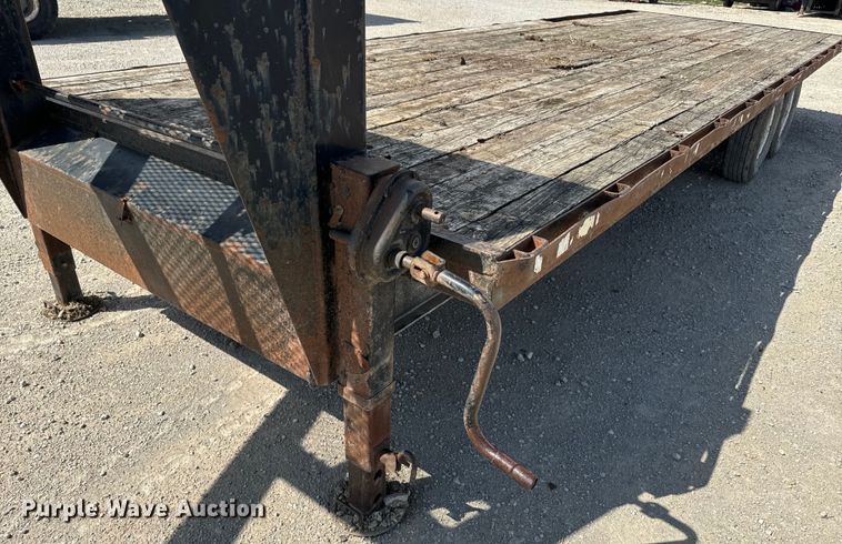 image for item DR7922 2004 Shop built equipment trailer