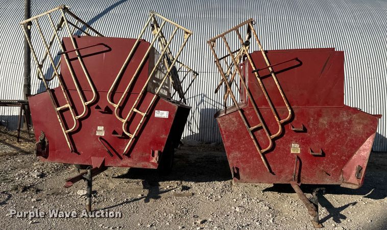 image for item DR7926 (2) Feed Train Gray Fox 145 creep feeders