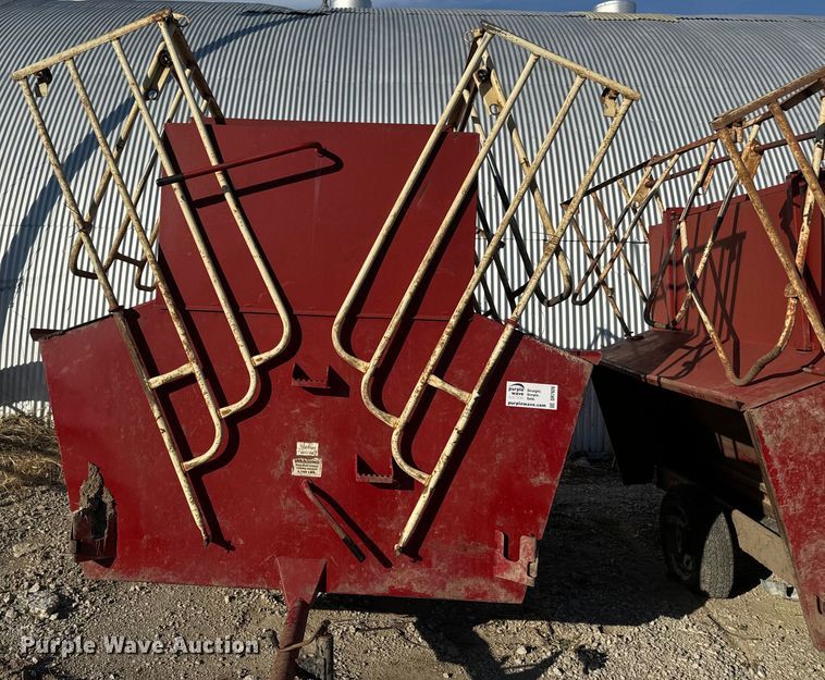 image for item DR7926 (2) Feed Train Gray Fox 145 creep feeders